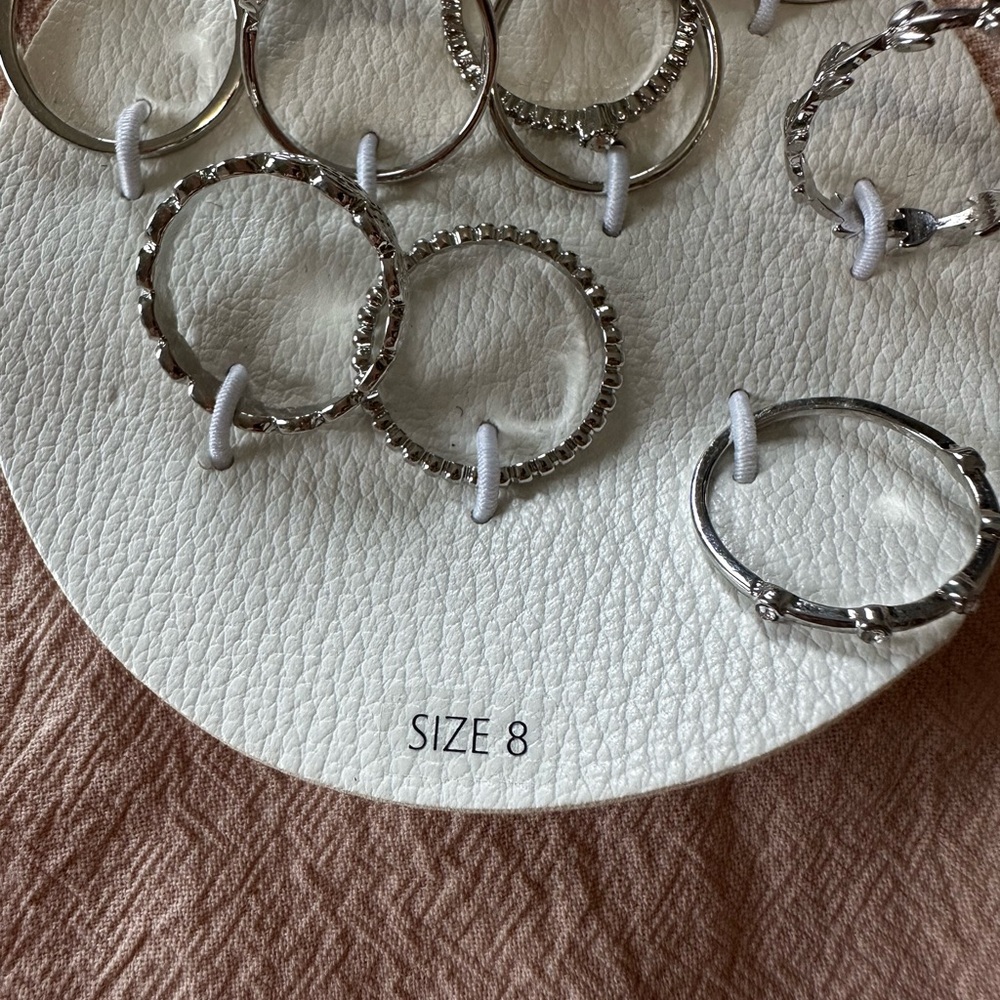 Francesca's Collections Silver Crescent Moon Rings - Picture 3 of 3